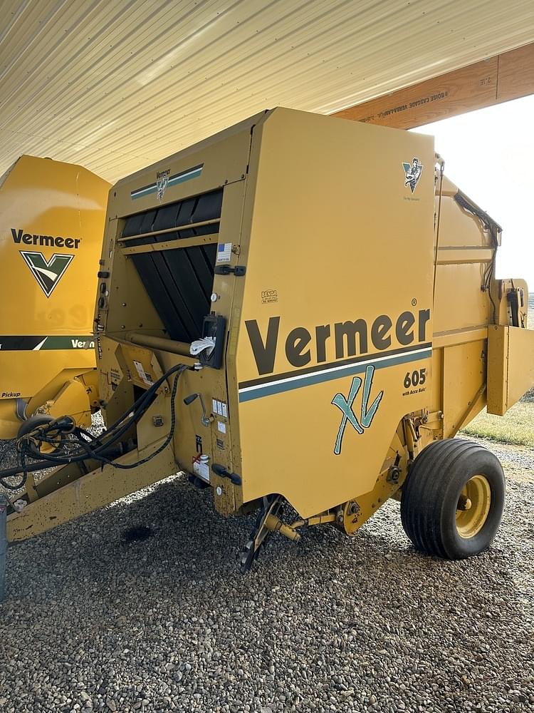 2001 Vermeer 605XL Equipment Image0