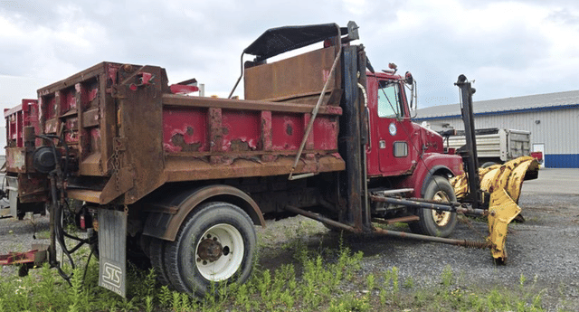 Image of Volvo WG equipment image 3