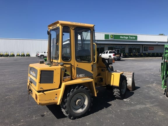 Main image Volvo ZL402C