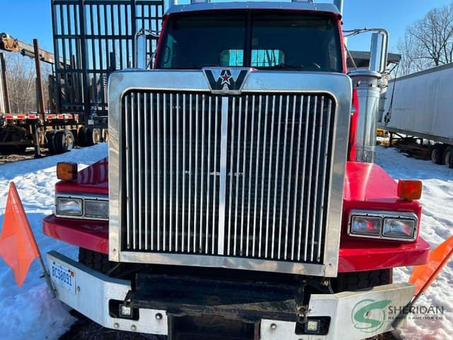 Image of Western Star 4900 equipment image 2