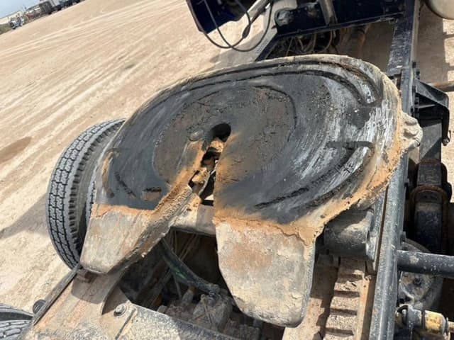 Image of Western Star 4900E equipment image 4