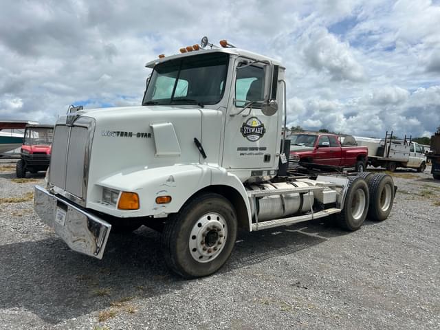 Image of Western Star 5800 equipment image 1