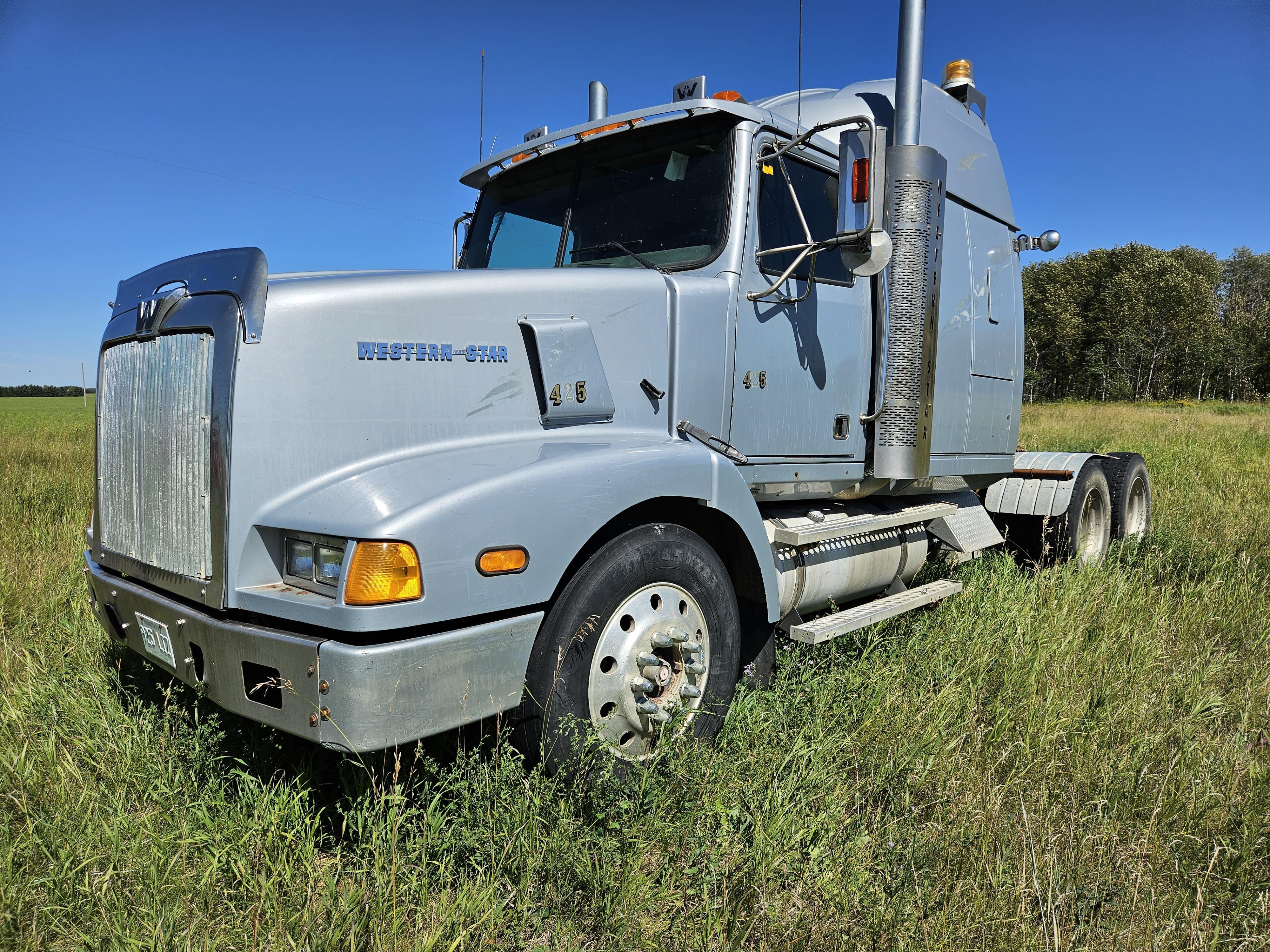 Main image Western Star 5900