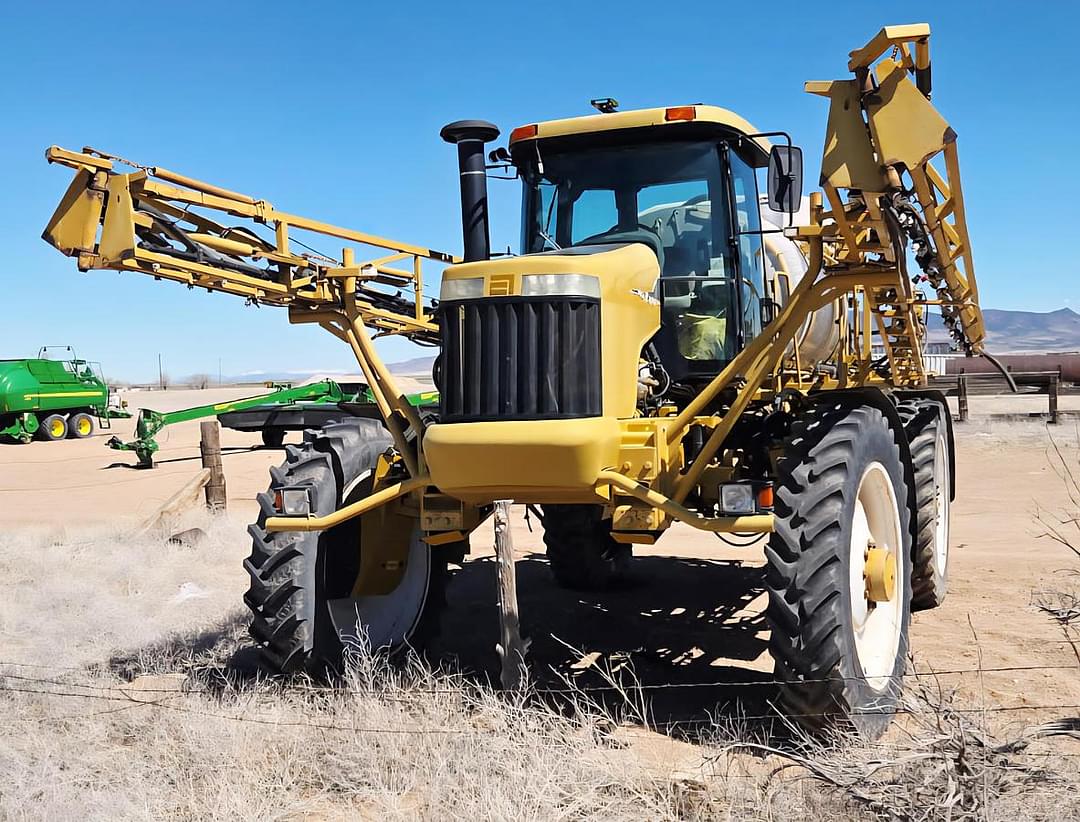 Image of Ag-Chem RoGator 1254 Primary image