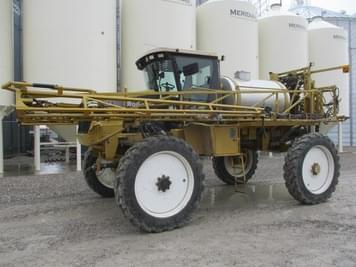 Main image Ag-Chem RoGator 854