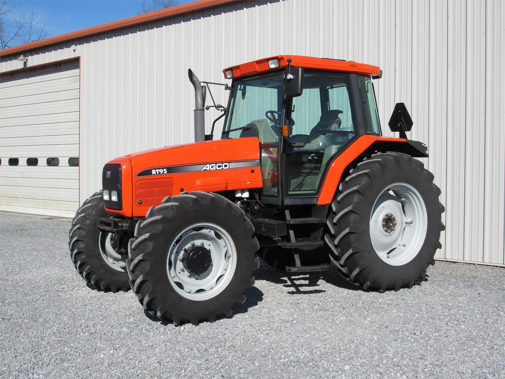 Main image AGCO RT95