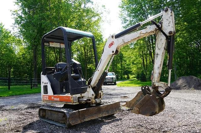 Image of Bobcat 322 equipment image 4