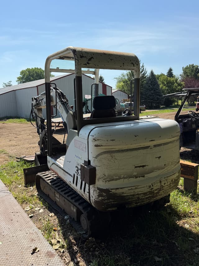 Image of Bobcat 331 equipment image 3
