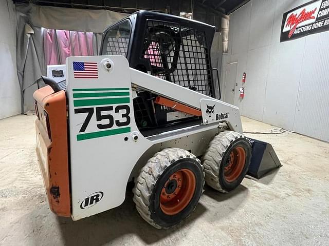 Image of Bobcat 753 equipment image 4