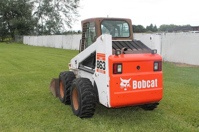 Image of Bobcat 863 equipment image 2