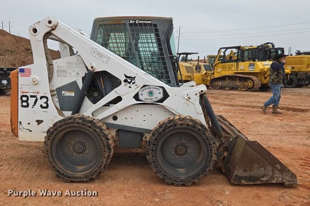 Image of Bobcat 873 equipment image 3