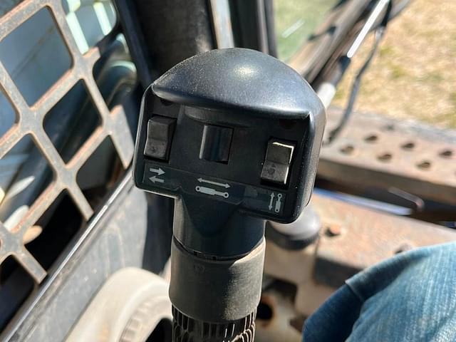 Thumbnail image Bobcat S185 14