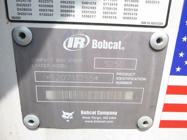 Image of Bobcat S250 equipment image 4