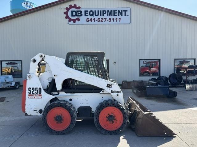 2002 Bobcat S250 Equipment Image0