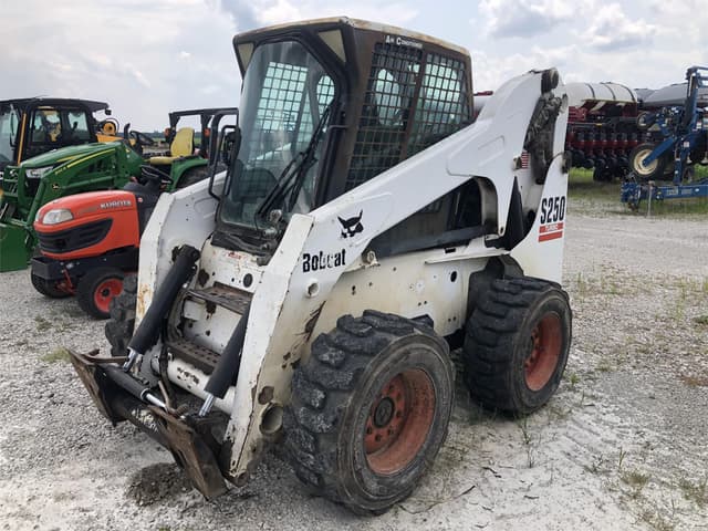 Image of Bobcat S250 equipment image 2