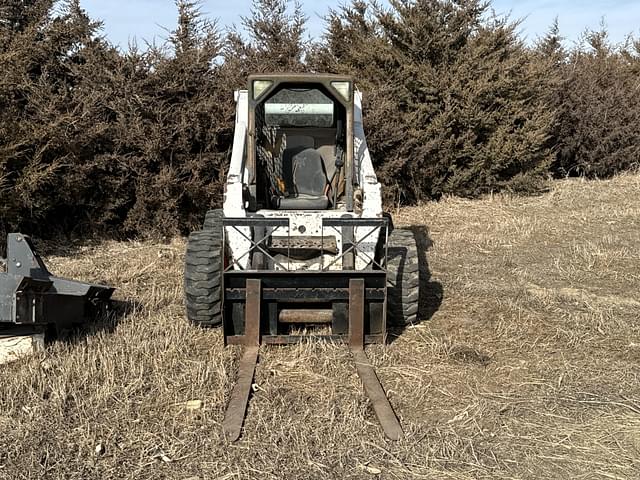 Image of Bobcat S250 equipment image 2