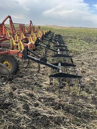 Image of Bourgault 9200 equipment image 2