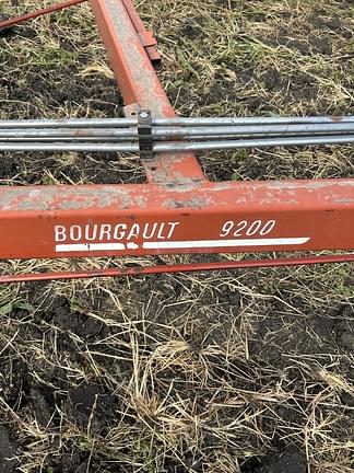 Image of Bourgault 9200 equipment image 1