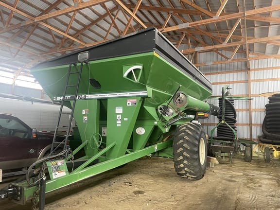 2002 Brent 876 Equipment Image0