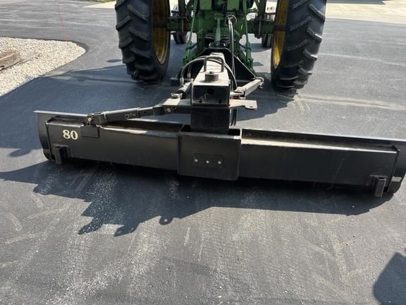 Image of Buhler Farm King 80 Image 1