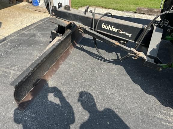 Image of Buhler Farm King 80 Image 0