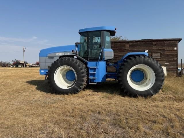2002 Versatile 2310 Equipment Image0