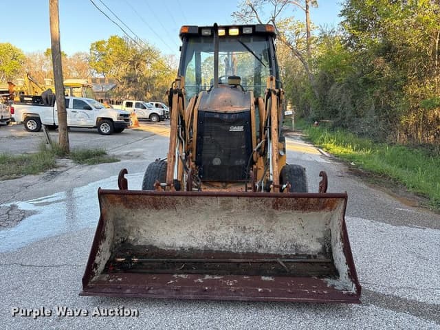 Image of Case 580M equipment image 1