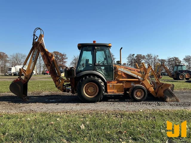 Image of Case 580 Super M equipment image 3