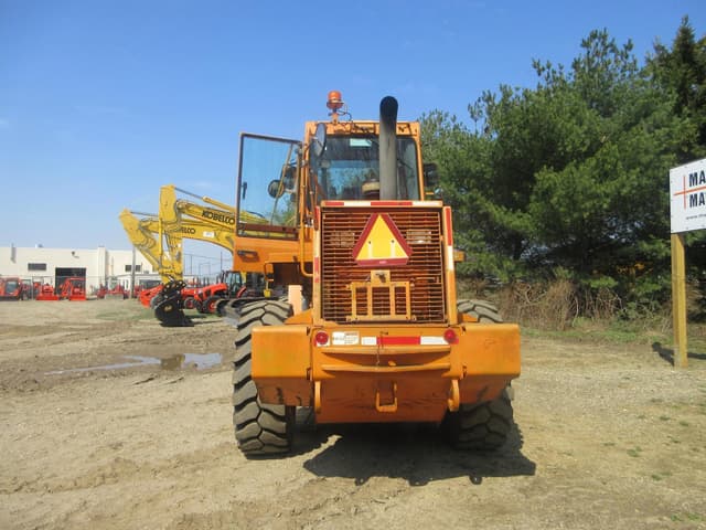 Image of Case 621C equipment image 2