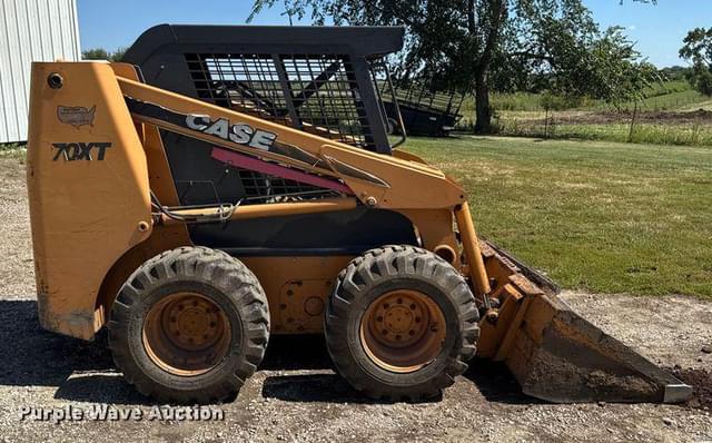 Image of Case 70XT equipment image 3