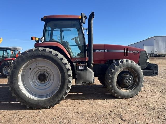 Image of Case IH MX270 equipment image 3