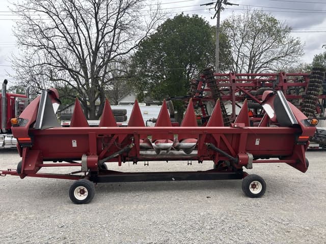Image of Case IH 2208 equipment image 3