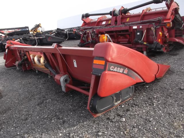 Image of Case IH 2212 equipment image 4