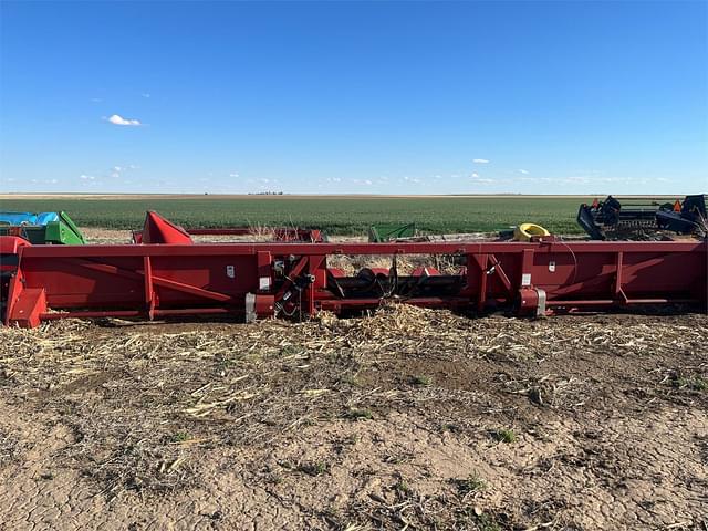 Image of Case IH 2212 equipment image 1