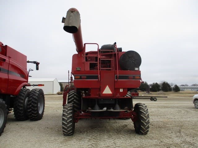 Image of Case IH 2366 equipment image 4