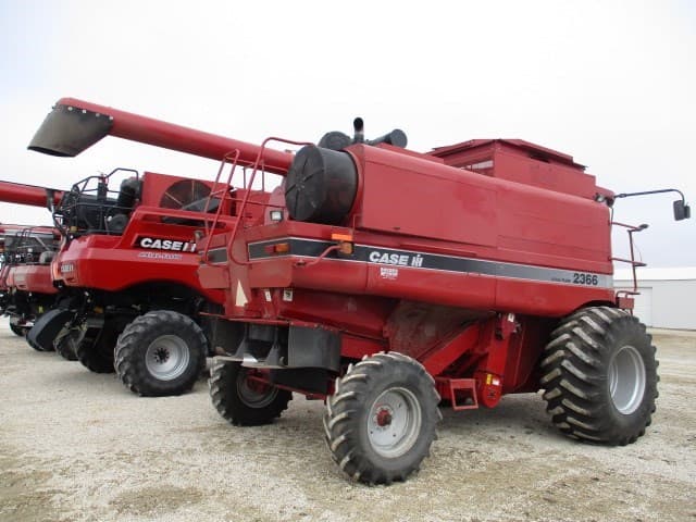 Image of Case IH 2366 equipment image 1