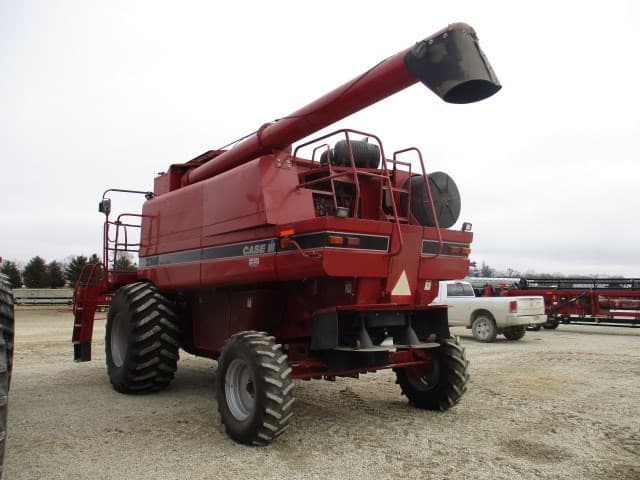 Image of Case IH 2366 equipment image 2