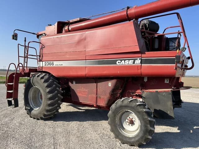Image of Case IH 2366 equipment image 4