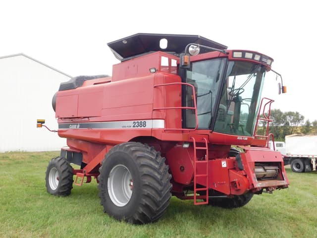 Image of Case IH 2388 equipment image 1