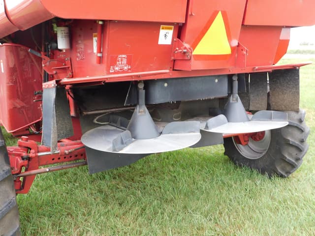 Image of Case IH 2388 equipment image 3
