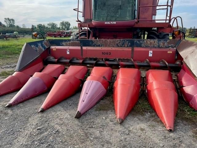 Image of Case IH 2388 equipment image 2