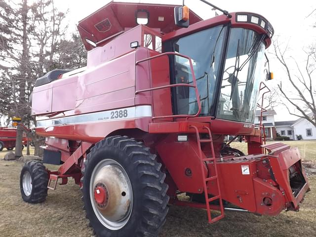 Image of Case IH 2388 equipment image 2