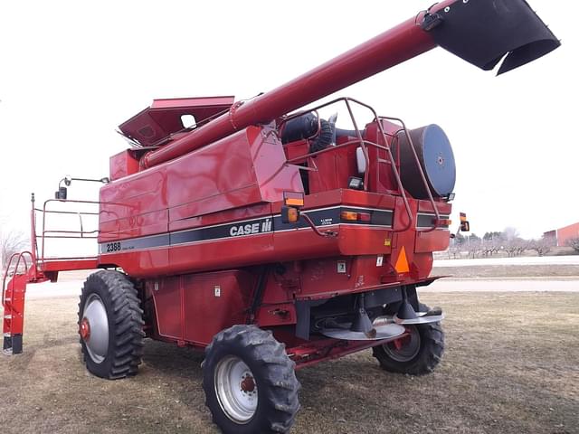 Image of Case IH 2388 equipment image 3