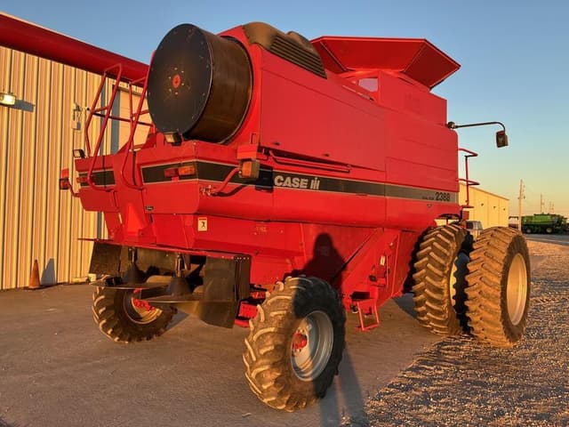 Image of Case IH 2388 equipment image 3