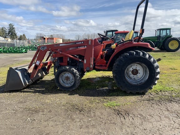 Main image Case IH D33