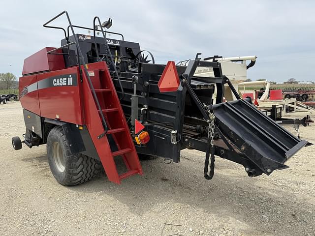 Image of Case IH LBX331 equipment image 3