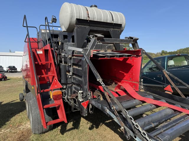 Image of Case IH LBX431 equipment image 3