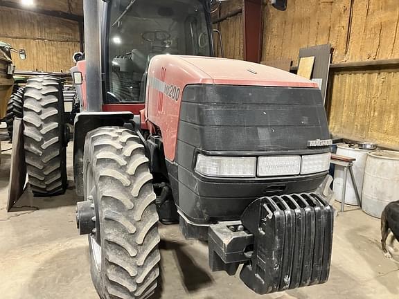 Image of Case IH MX200 equipment image 1