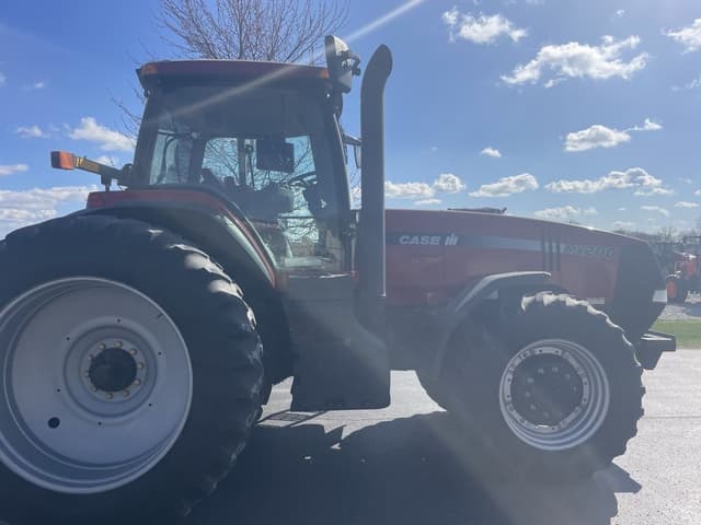Image of Case IH MX200 equipment image 3