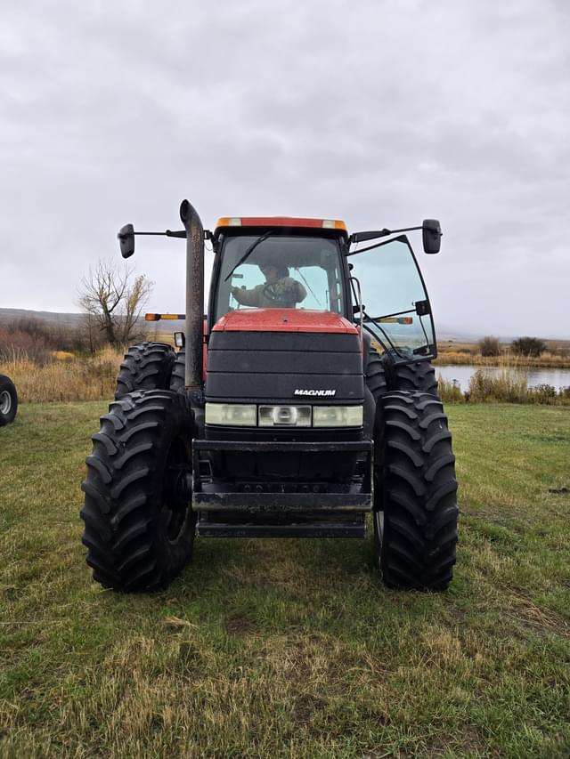 Image of Case IH MX200 equipment image 4
